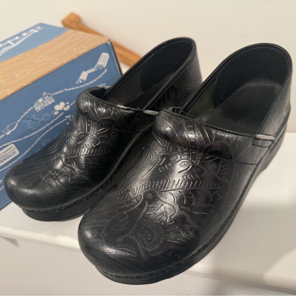 Dansko Black Embossed Mules 8.5